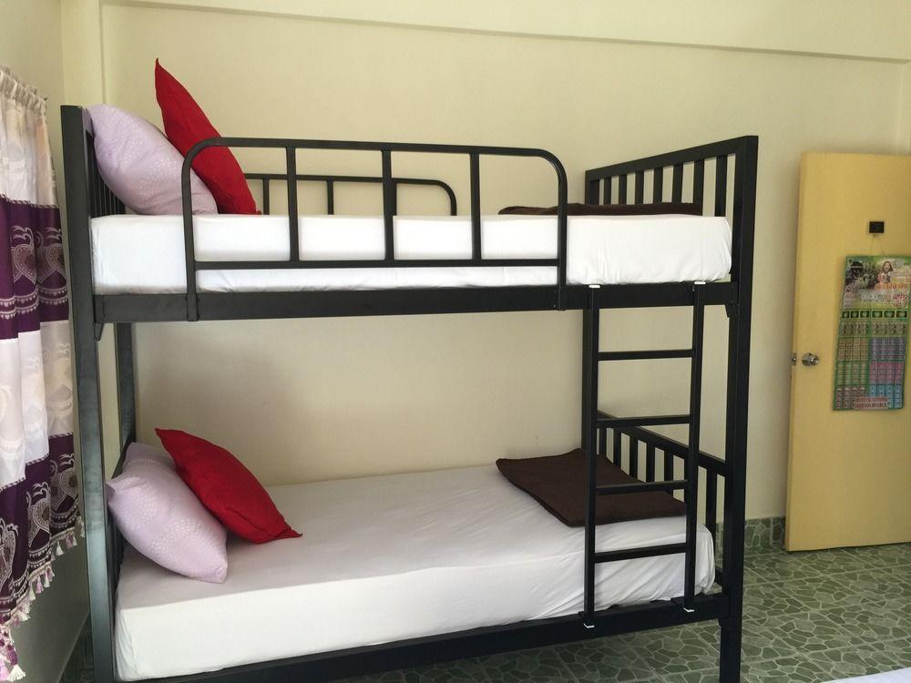 Tid Tarad Hostel Huahin Kültér fotó