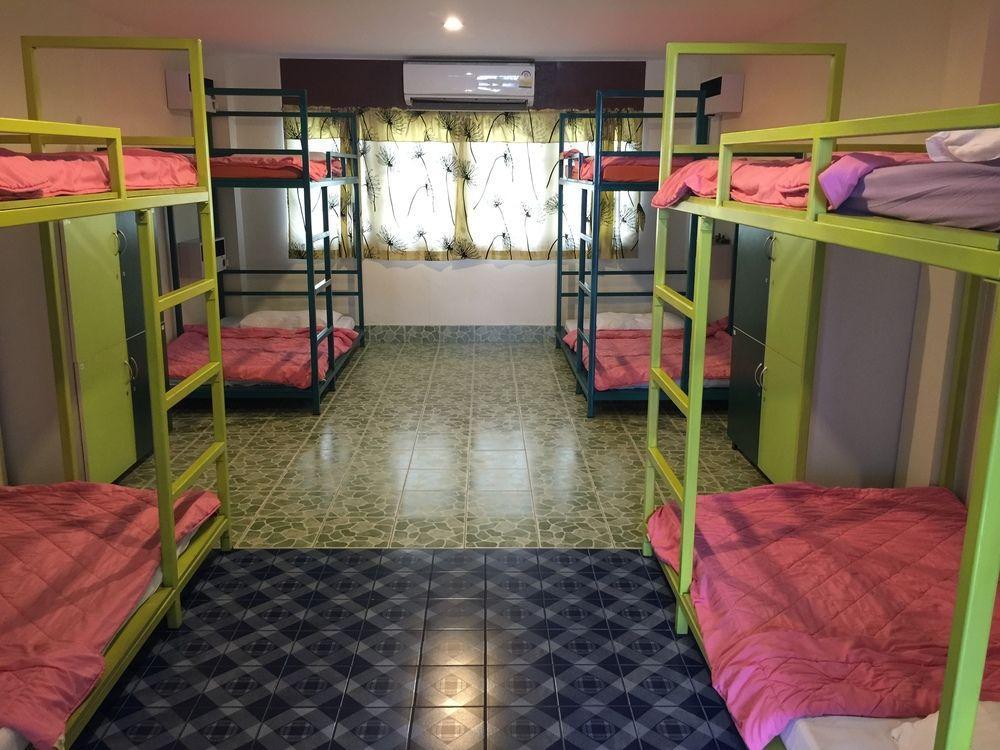 Tid Tarad Hostel Huahin Kültér fotó
